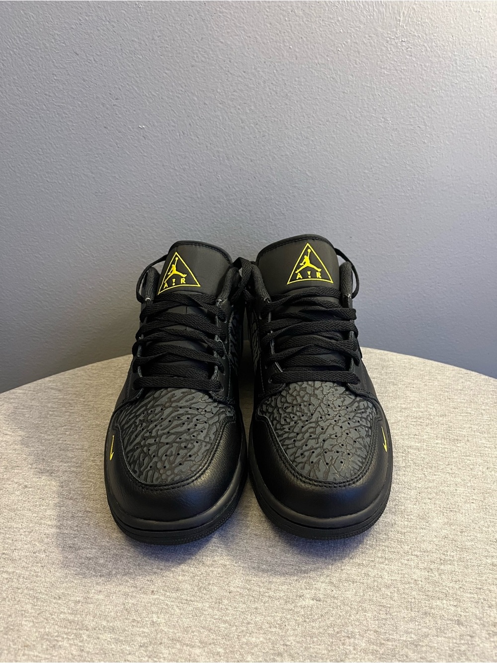 Nike Air Jordan 1 Low SE Black Anthracite Yellow Men’s Shoe Size 10 IM6568-010 - Picture 3 of 12